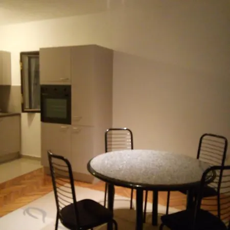 Aria Residenca Apartment *